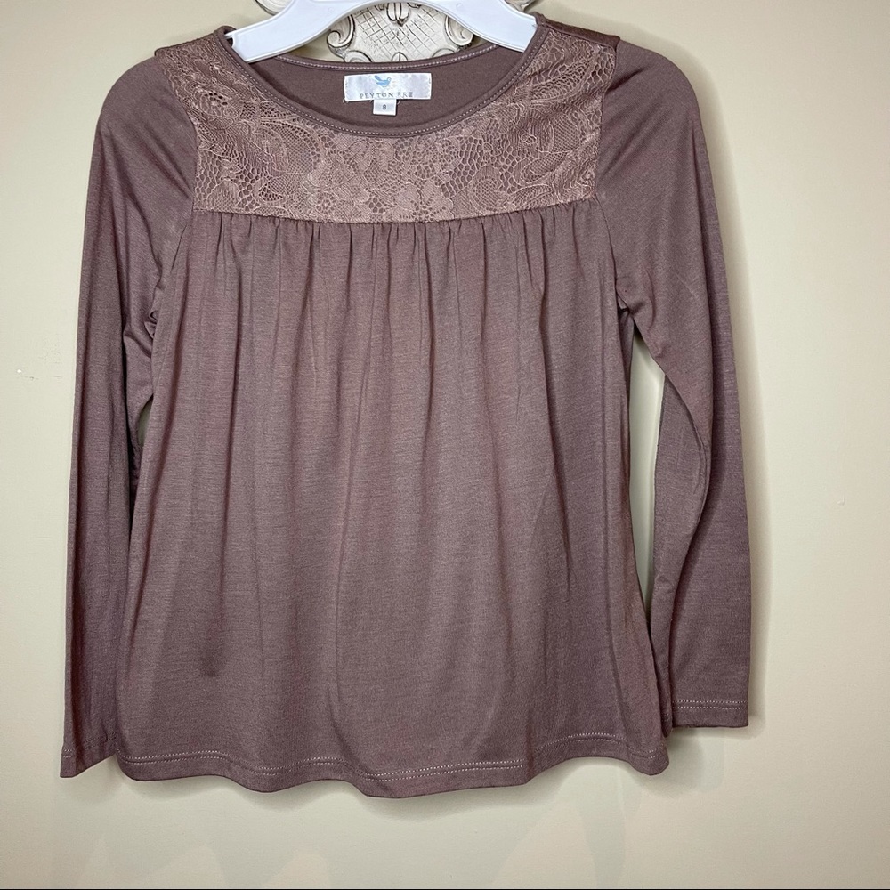 Peyton Bre Long sleeve tee. D-1